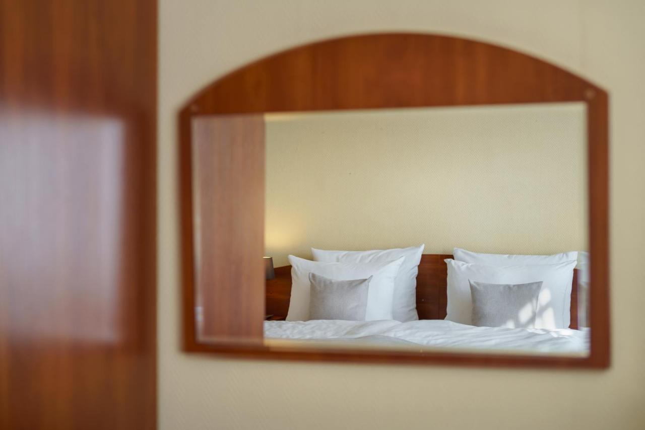 Kronprinz Hauptbahnhof Hotel 3*